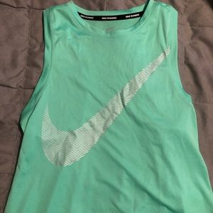 Nike tank